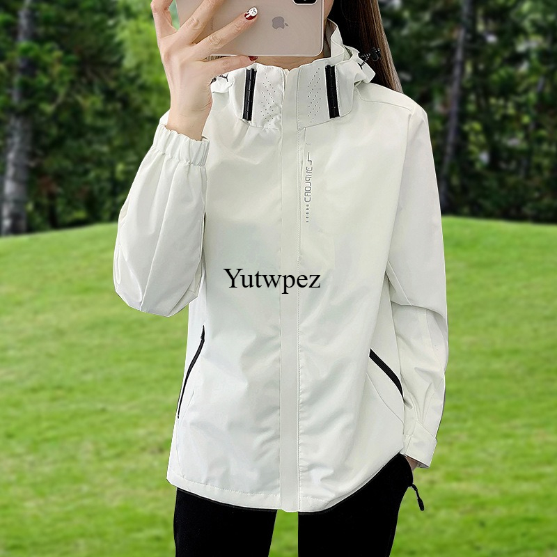 Running Gear Rain - سترة رياضية خفيفة الوزن مقاومة للماء